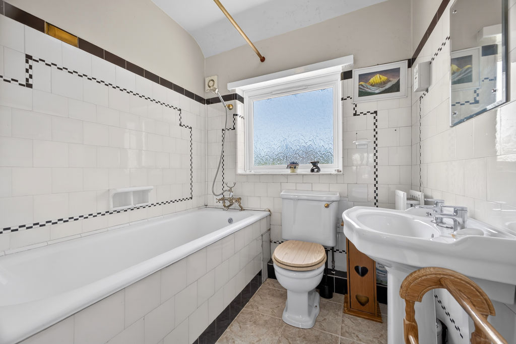 Ivy Gate- click for photo gallery